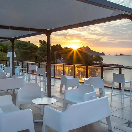 Sowell Residences Chenes Verts פארק נופש Saint-Raphaël