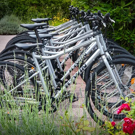 פארק נופש Sowell Residences Chenes Verts 3*