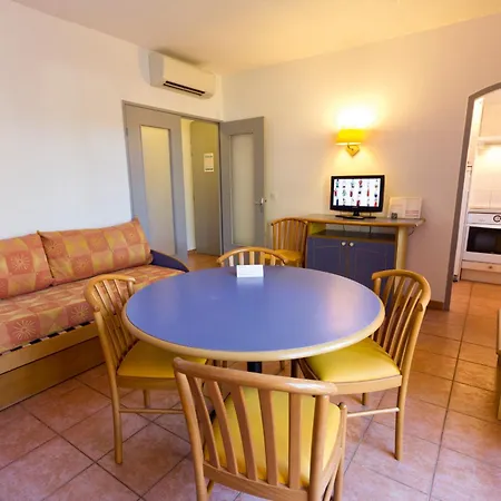Sowell Residences Chenes Verts 3*