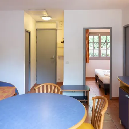 פארק נופש Sowell Residences Chenes Verts Saint-Raphaël