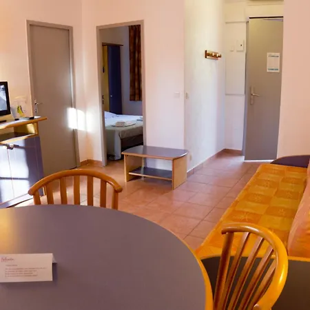 Sowell Residences Chenes Verts 3* Saint-Raphael (Var)