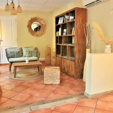 Sowell Residences Chenes Verts